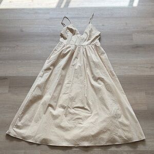 ZARA - MIDI LENGTH SUMMER DRESS - SIZE LARGE